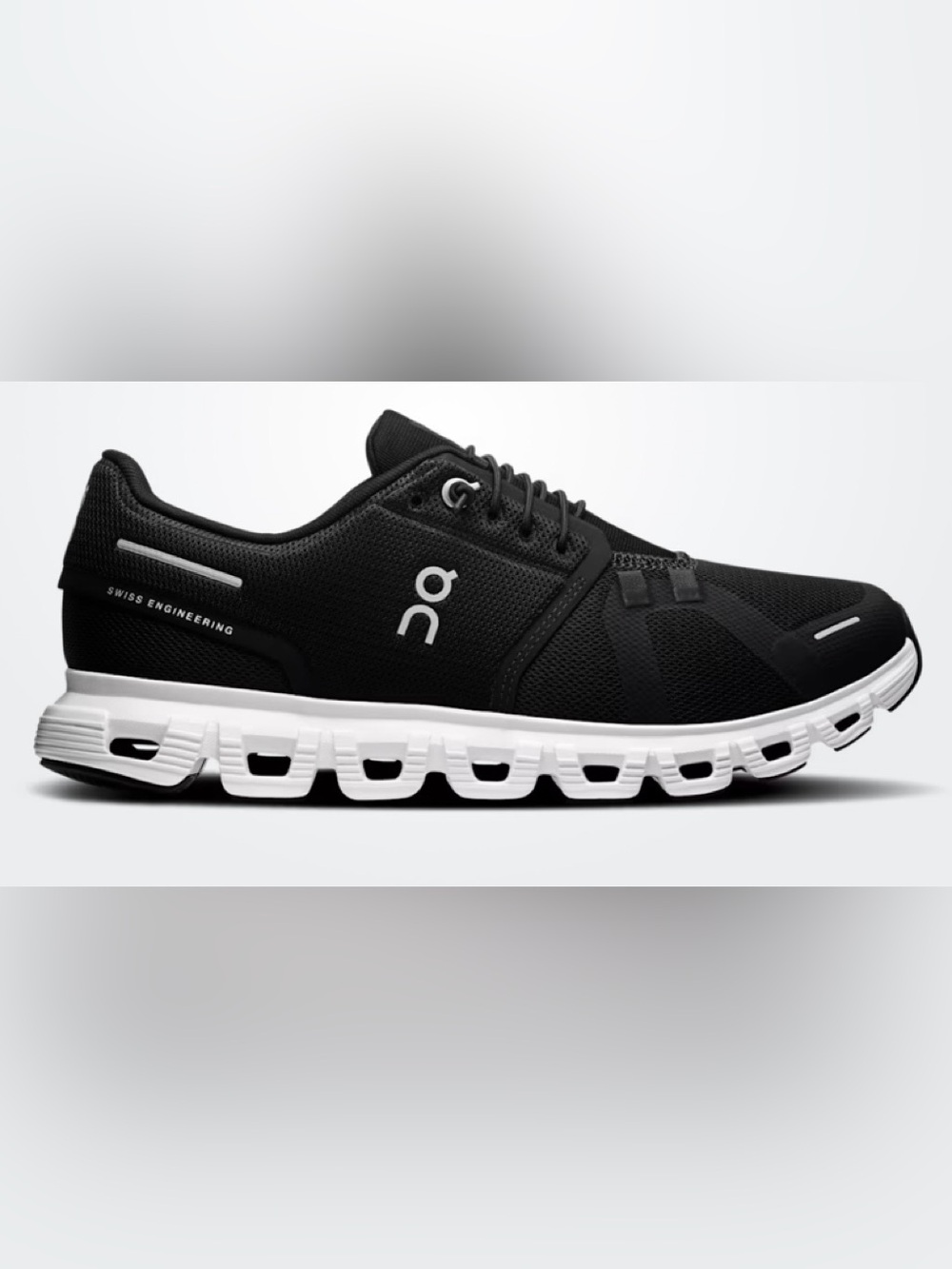 On Running Cloud 6 Black/White Womans 8.5 Athletic Shoe Sneaker